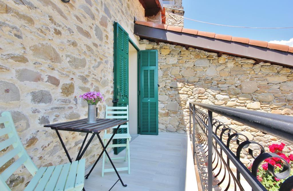 B&B La Villetta Dolceacqua Exterior photo